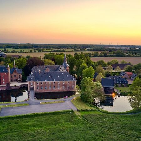 Schloss Wissen Hotel Weeze Exterior photo